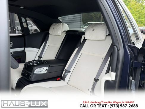 Used 2018 Rolls-Royce Ghost RWD image 23