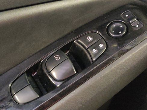 Used 2023 Nissan Altima 2.5 SV FWD image 27