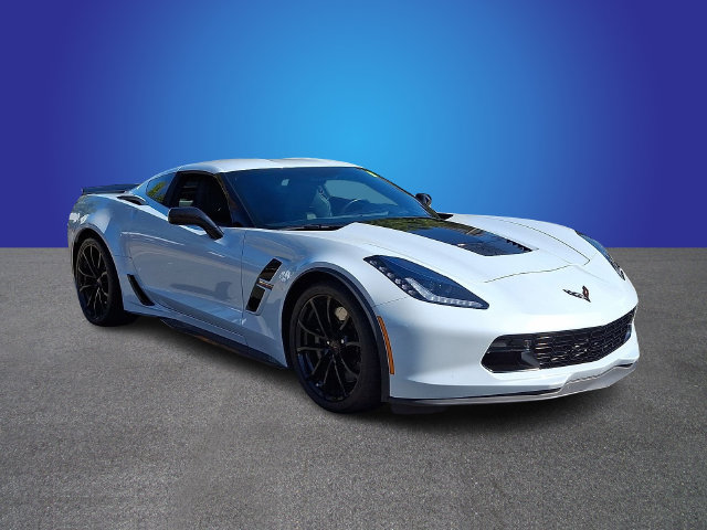 Used 2019 Chevrolet Corvette Grand Sport RWD image 3