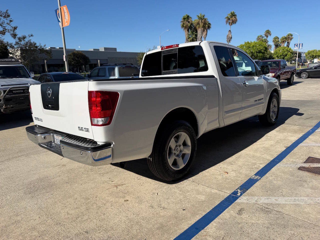 Used 2005 Nissan Titan SE RWD image 11