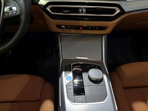 Used 2023 BMW i4 eDrive40 w/ Parking Assistance Package RWD image 30