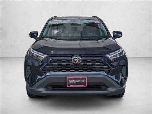Used 2022 Toyota RAV4 XLE FWD image 2