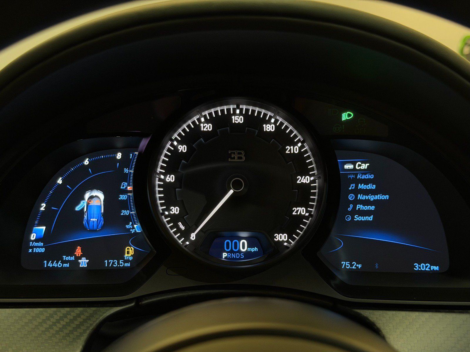 Used 2024 Bugatti Chiron Super Sport AWD/4WD image 30