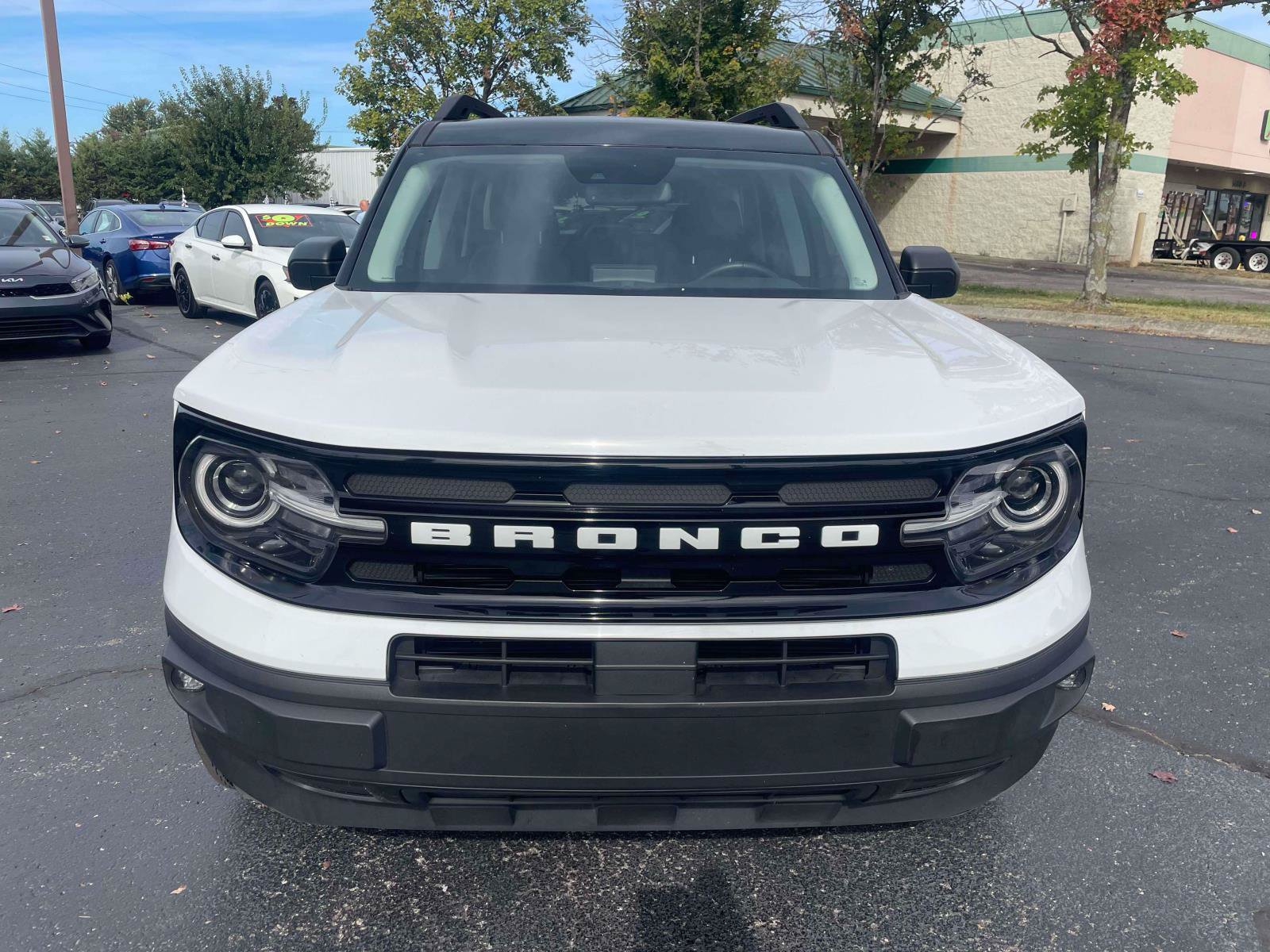 Used 2023 Ford Bronco Sport Outer Banks w/ Tech Package AWD/4WD image 2