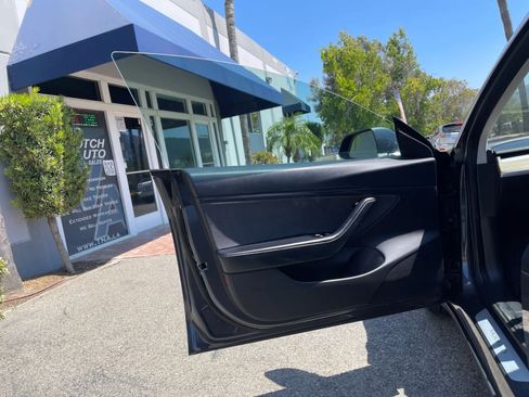 Used 2018 Tesla Model 3 Performance AWD/4WD image 15
