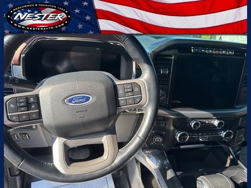 Used 2021 Ford F150 Lariat w/ Equipment Group 502A High AWD/4WD image 16