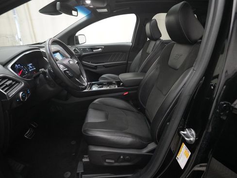 Used 2020 Ford Edge ST w/ Equipment Group 401A AWD/4WD image 7