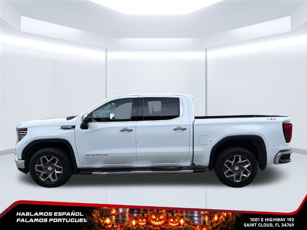 Used 2023 GMC Sierra 1500 SLT w/ SLT Premium Package AWD/4WD image 2