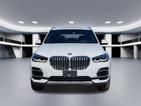 Used 2023 BMW X5 sDrive40i image 9