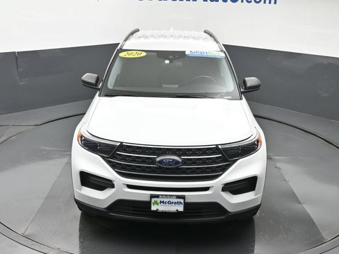 Used 2020 Ford Explorer XLT w/ Comfort Package AWD/4WD image 29