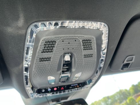 New 2025 Cadillac Lyriq Luxury image 27