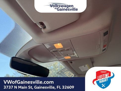Certified 2024 Volkswagen Taos SE image 27