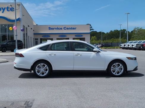 New 2026 Honda Accord LX image 8