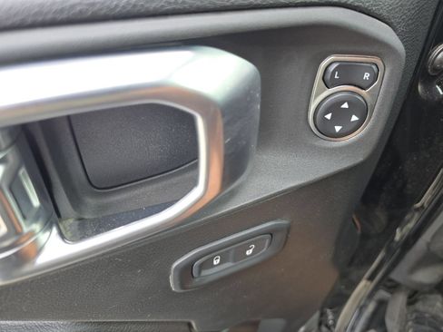 Used 2023 Jeep Gladiator Sport AWD/4WD image 27
