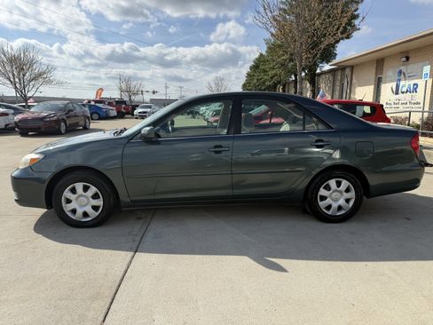 Used 2003 Toyota Camry LE image 4