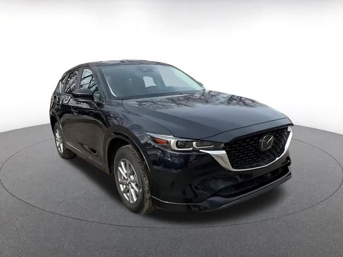 Used 2025 MAZDA CX-5 AWD 2.5 S w/ Preferred Package image 3