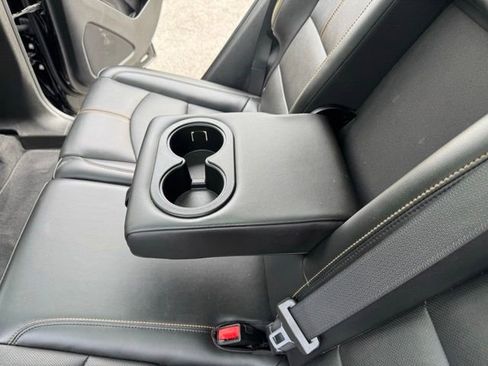 Used 2022 Chevrolet Equinox Premier image 38