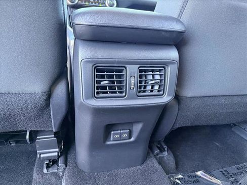 Used 2025 Toyota RAV4 XLE image 21
