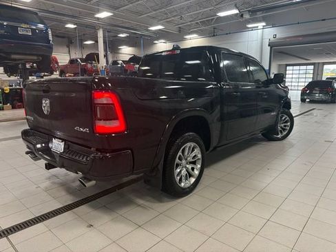 Used 2019 RAM 1500 Laramie AWD/4WD image 3