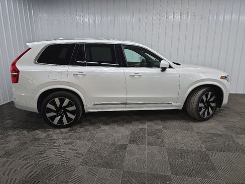 Used 2023 Volvo XC90 T8 Ultimate w/ Protection Package Premier AWD/4WD image 2
