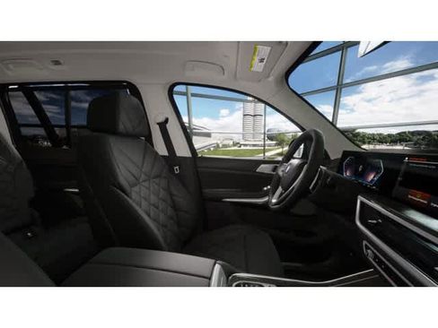 Used 2026 BMW X7 xDrive40i image 9