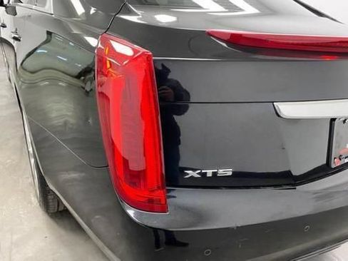 Used 2014 Cadillac XTS Premium FWD image 13