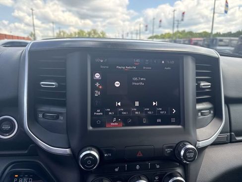 Used 2022 RAM 1500 Big Horn AWD/4WD image 14