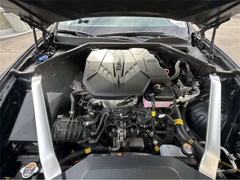 Used 2022 Kia Stinger GT-Line image 11