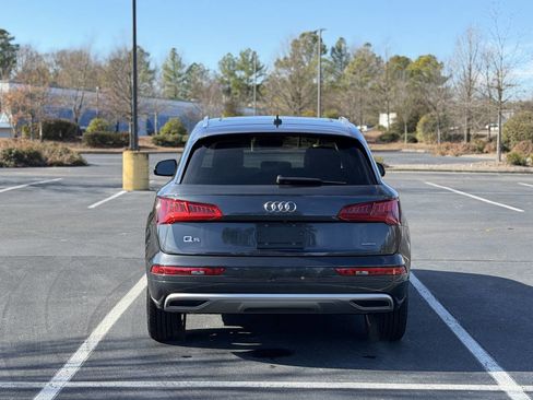 Used 2019 Audi Q5 2.0T Premium Plus w/ Premium Plus Package image 7
