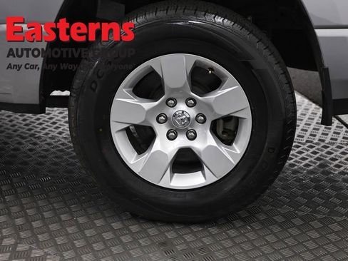 Used 2022 RAM 1500 Big Horn RWD image 32