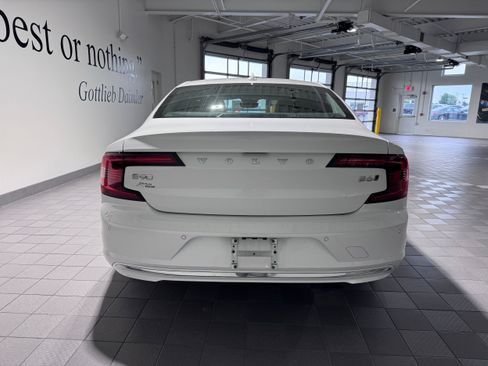 Used 2022 Volvo S90 B6 Inscription w/ Advanced Package AWD/4WD image 5