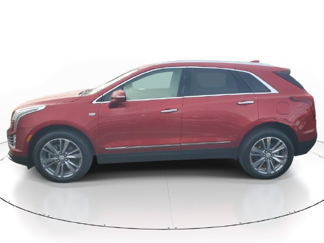 Used 2025 Cadillac XT5 Premium Luxury w/ LPO, Floor Liner Package AWD/4WD image 2