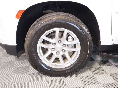 Used 2021 Chevrolet Tahoe LS image 18