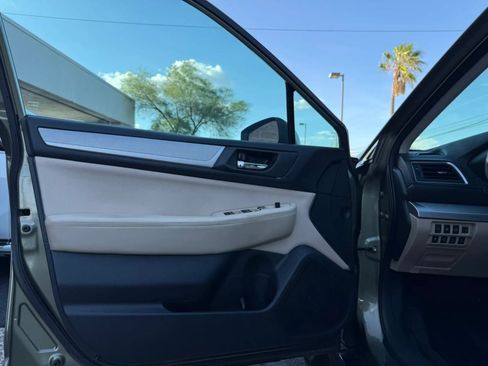 Used 2015 Subaru Outback 2.5i Premium AWD/4WD image 36