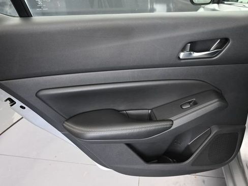 Used 2022 Nissan Altima 2.5 SV FWD image 26