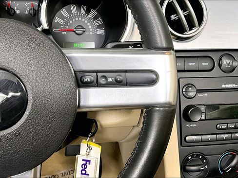 Used 2006 Ford Mustang GT Premium image 19