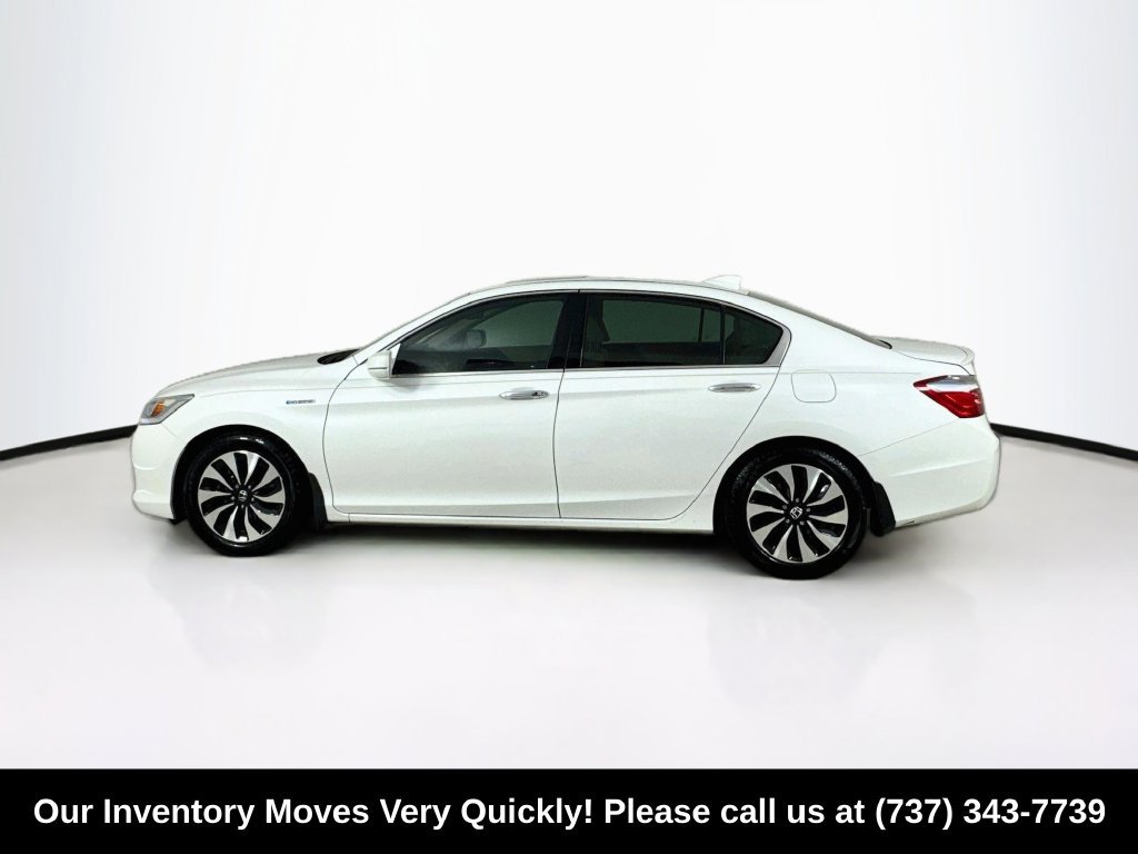 Used 2015 Honda Accord Touring image 4