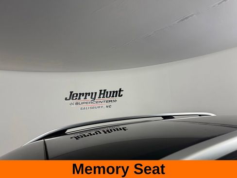 Used 2024 Mercedes-Benz GLE 350 4MATIC image 14