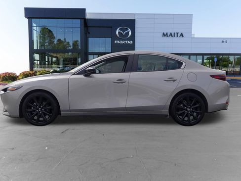 Used 2024 MAZDA MAZDA3 s FWD image 8