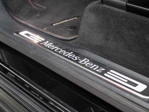 Used 2025 Mercedes-Benz G 550 image 38