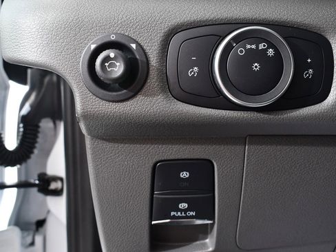 New 2025 Ford Transit 250 148 Medium Roof w/ Interior Upgrade Package image 23