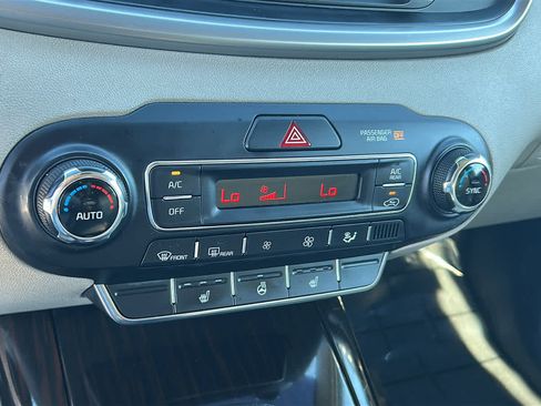 Used 2019 Kia Sorento EX w/ EX Touring Package AWD/4WD image 14