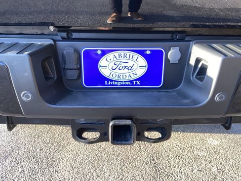 Used 2023 Ford F250 XLT w/ XLT Premium Package image 13