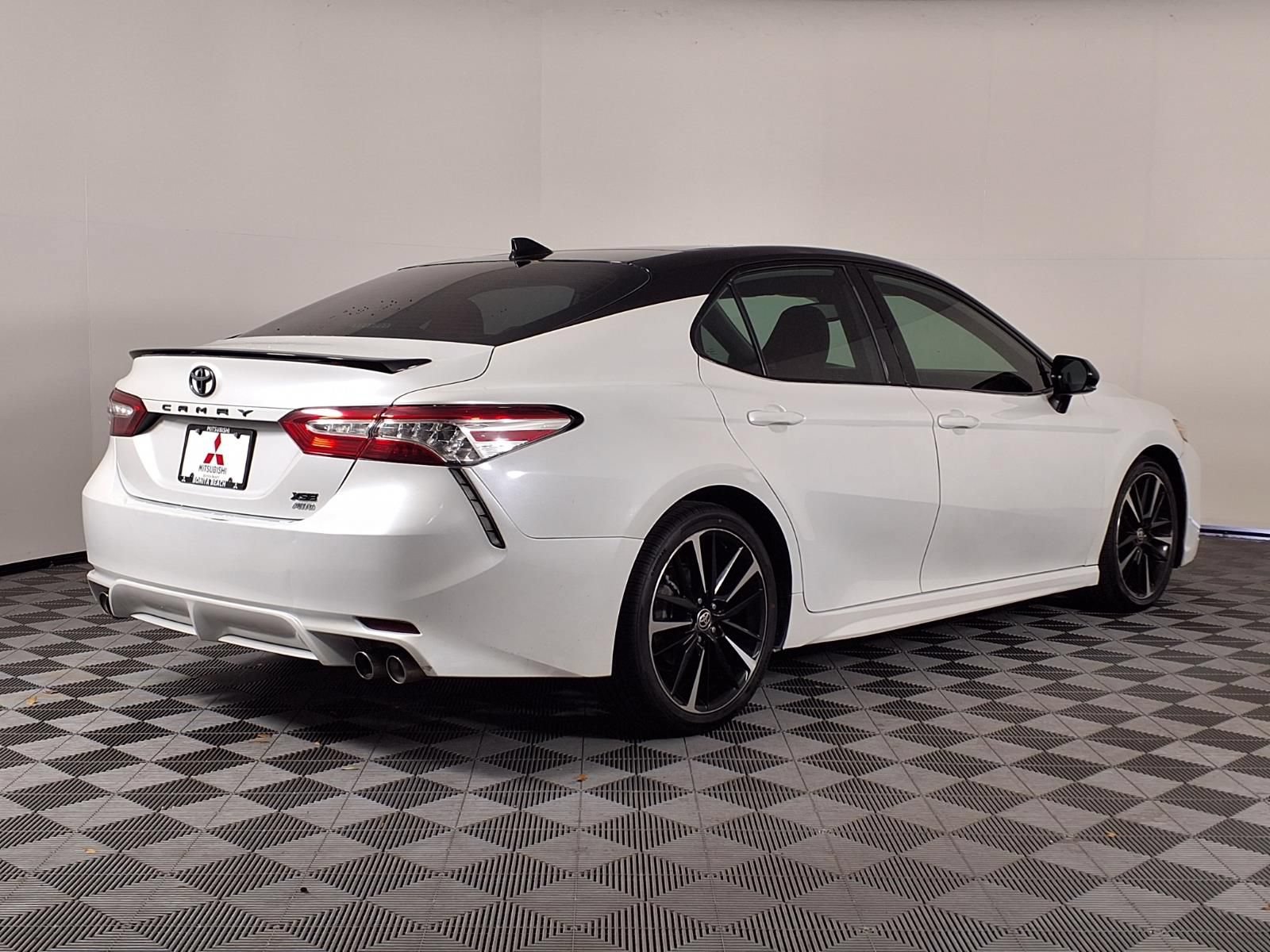 Used 2020 Toyota Camry XSE w/ Cold Weather Package AWD/4WD image 30