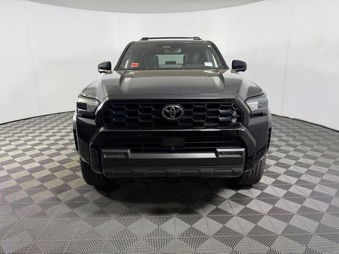Used 2025 Toyota 4Runner TRD Off-Road Premium w/ Tow Technology Package AWD/4WD image 4