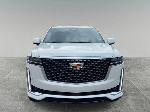 Used 2022 Cadillac Escalade ESV Premium Luxury AWD/4WD image 8
