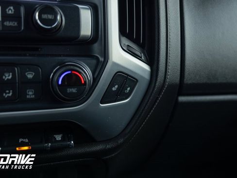 Used 2018 GMC Sierra 2500 SLT w/ Duramax Plus Package image 36