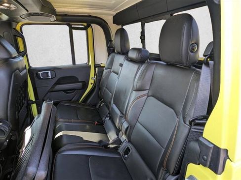 Used 2023 Jeep Gladiator Mojave w/ Cold Weather Group image 15