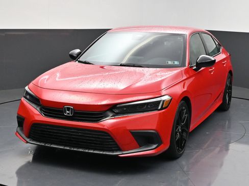 Used 2022 Honda Civic Sport image 3