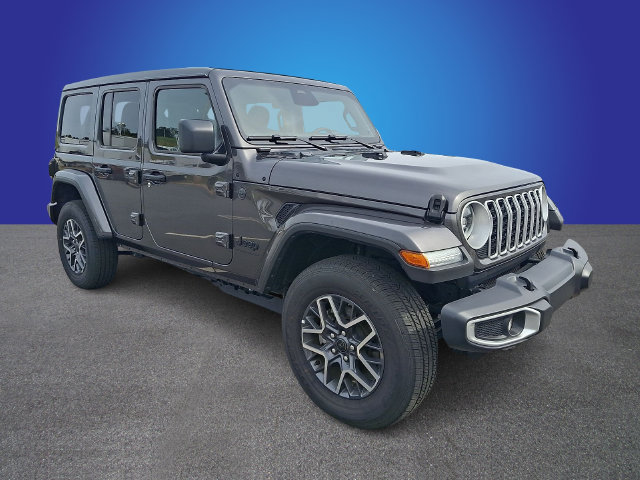 Used 2026 Jeep Wrangler Unlimited Sahara AWD/4WD image 3